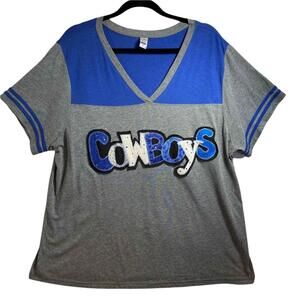 Kavio Womens Size 2XL T-Shirt Cowboys Applique Gray Blue V-Neck Hand Decorated